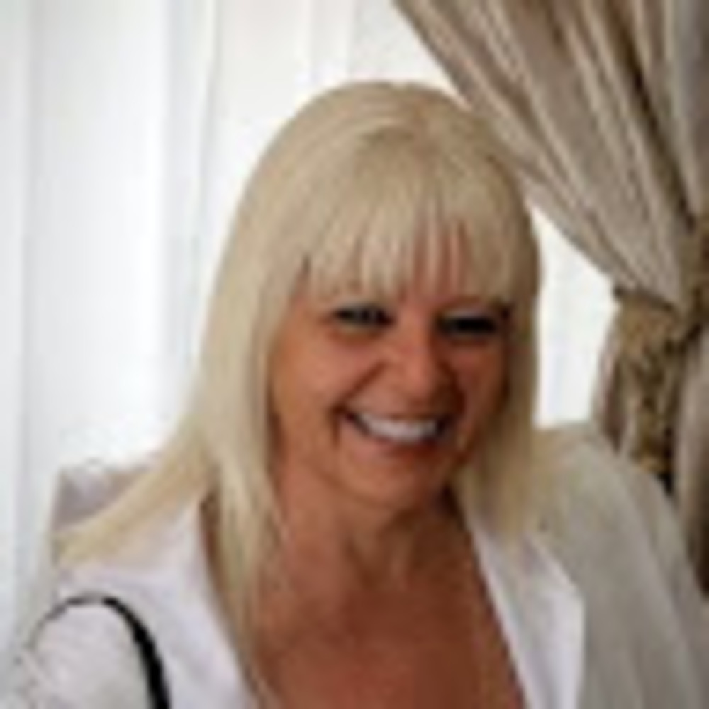 Meet your Posher, Karyn
